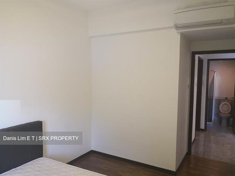 Stratford Court (D16), Condominium #177680292